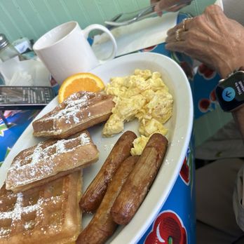 Southern Kitchen - Waffles and turkey sausage. - Southern Near Me - Tacoma, Washington
