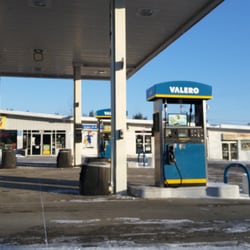 Valero Service Station - Service Station.