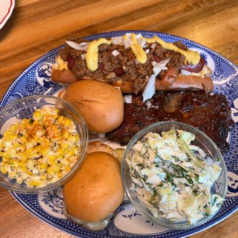 MoCo's Founding Farmers - Farmhouse Platter - New American Near Me - Potomac, Maryland