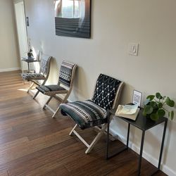 Channel Acupuncture - Waiting area