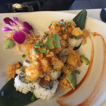 Eastern Peak - TNT roll - Asian Fusion Near Me - Nashville, Tennessee