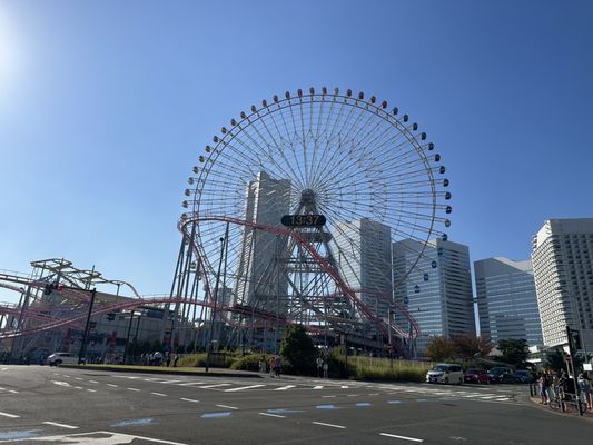 Yokohama Cosmo World by null