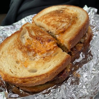 Dad's Farm & Cafe - The Bronco - Breakfast & Brunch Near Me - St. Joseph, Michigan