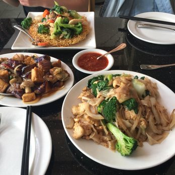 King Yen Restaurant - Chinese Near Me - Berkeley, California King Yen Restaurant - Chinese Near Me - Berkeley, California