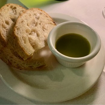 FnB - Breads and Olive Oil (on the house) - Gastropubs Near Me - Scottsdale, Arizona
