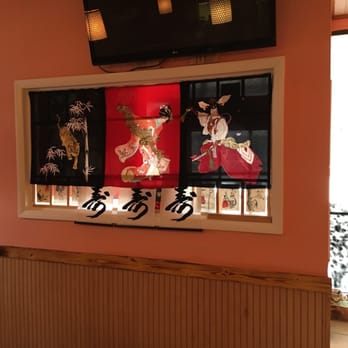 Sushi Gallery - Nice Fancy Traditional Japanese Decor - Sushi Bars Near Me - Madison Heights, Michigan Sushi Gallery - Nice Fancy Traditional Japanese Decor - Sushi Bars Near Me - Madison Heights, Michigan