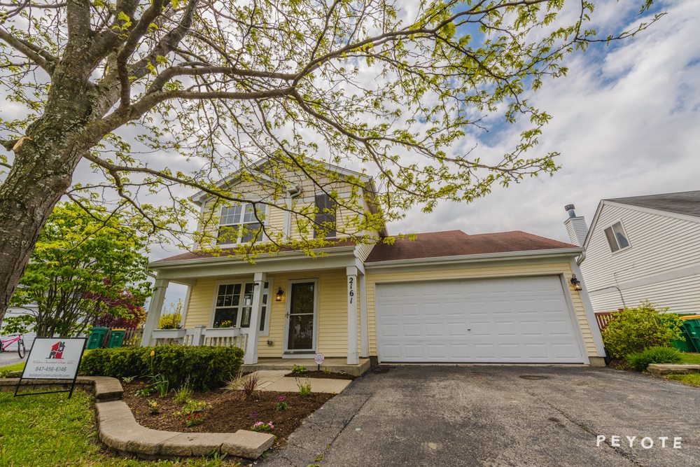 AMY JACKSON BAIRD & WARNER LIBERTYVILLE 216 Peterson Rd