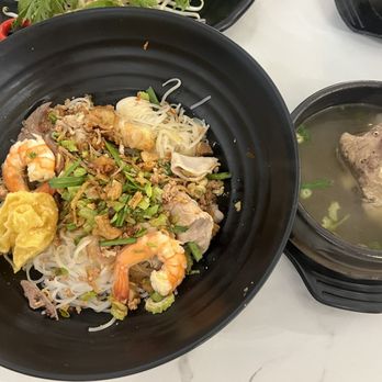 405 Com Tam & Noodle - Noodles Near Me - Westminster, California 405 Com Tam & Noodle - Noodles Near Me - Westminster, California
