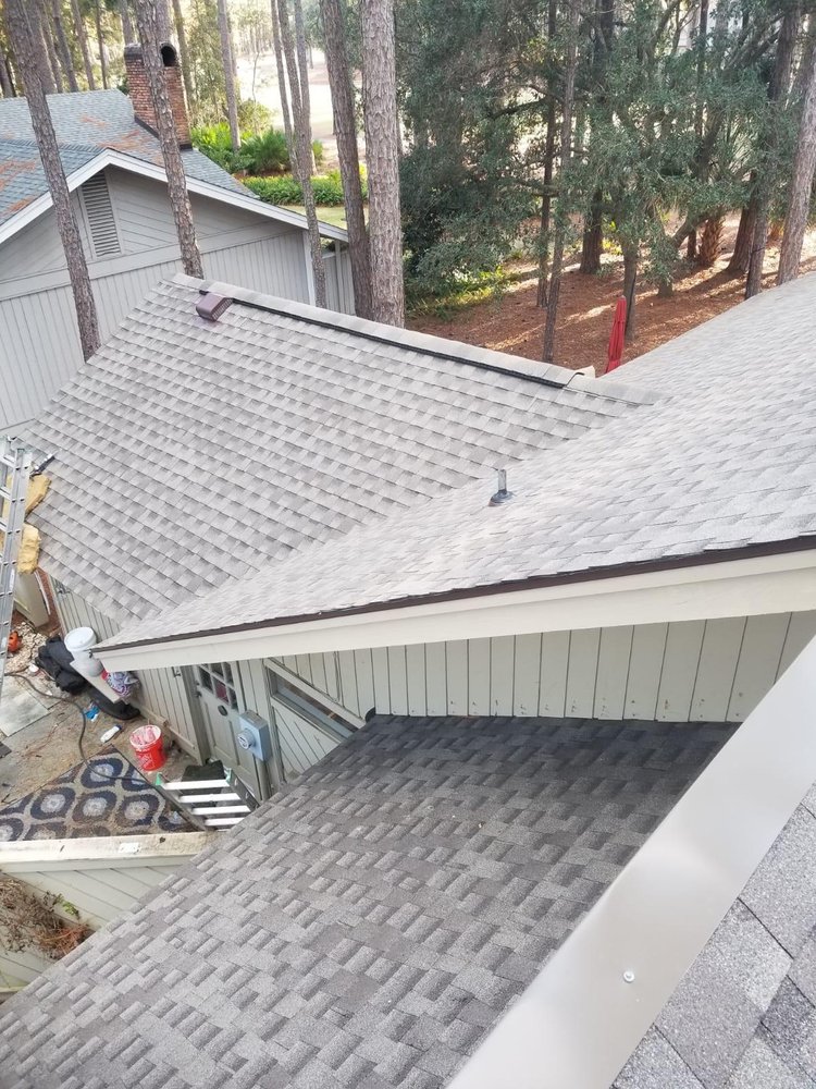 Slide of Luna Roofing