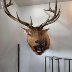 Mulder Sheet Metal - Love the decor in the office!