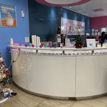 Yogen Früz - Decoración - Ice Cream & Frozen Yogurt Near Me - Caguas, Puerto Rico