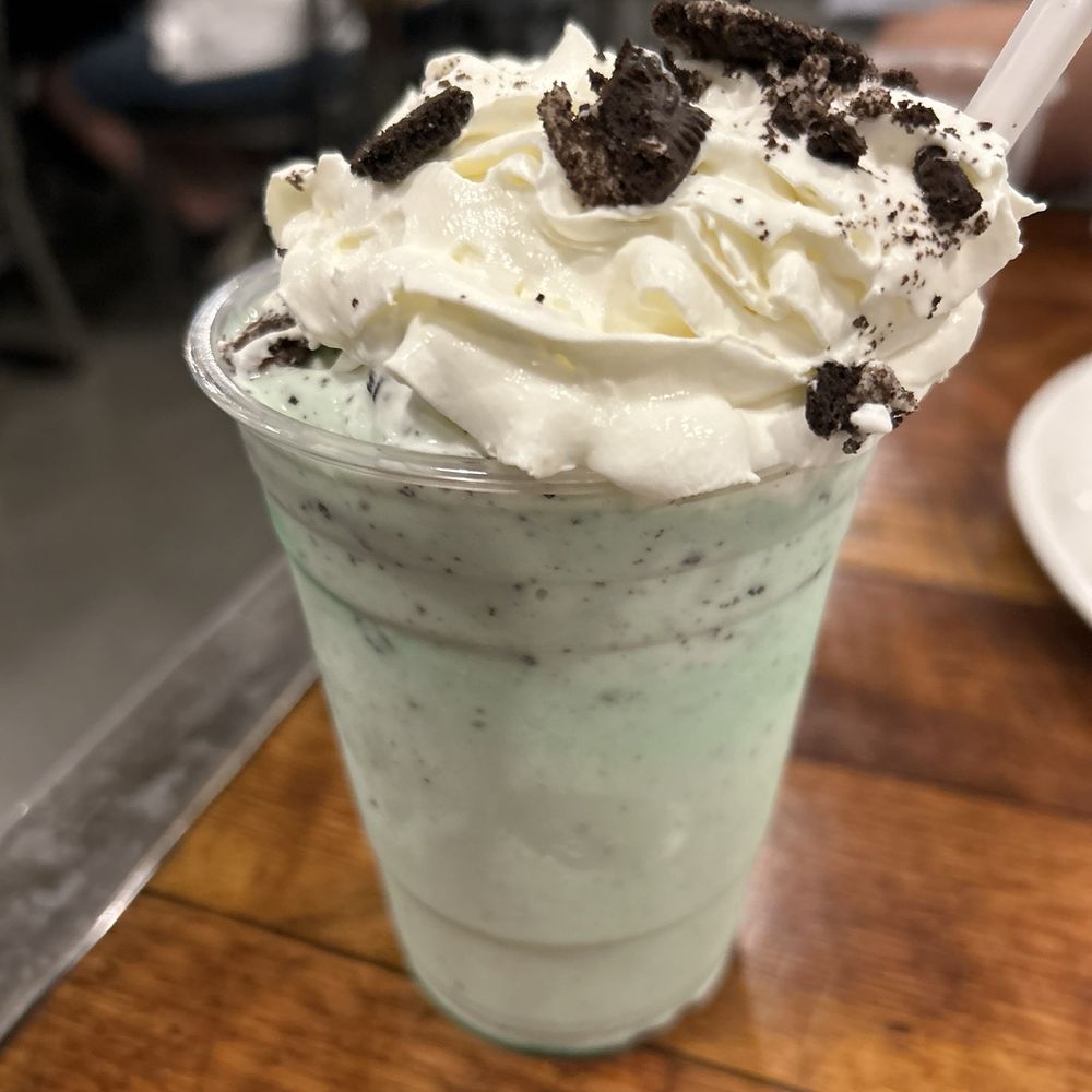 Righteous Slice - Grasshopper milkshake - Pizza Near Me - Rexburg, Idaho Righteous Slice - Grasshopper milkshake - Pizza Near Me - Rexburg, Idaho