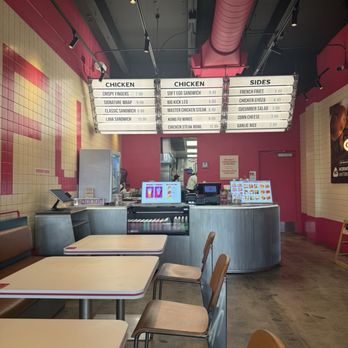 Kung Fu Chicken - FIU - Inside - Fast Food Near Me - Miami, Florida