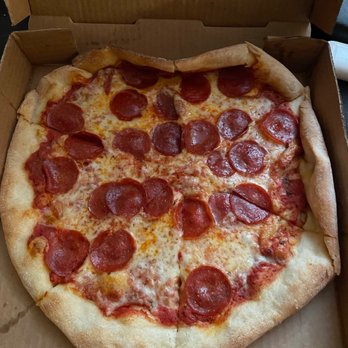 Joe's Pizza - Pepperoni pizza small - Pizza Near Me - Ocoee, Florida