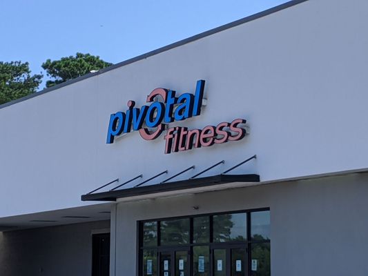 PIVOTAL FITNESS - 48 Photos & 46 Reviews - 1645 Old Trolley Rd, Summerville, South Carolina