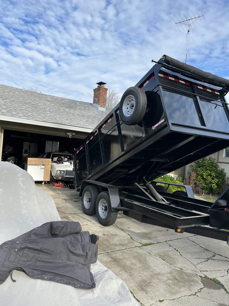 A&J’S DUMP RUNS TRASH OUTS & DEMO Request a Quote Sacramento