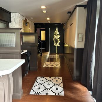 Lone Pine - Entrance - Steakhouses Near Me - Carmel, Indiana