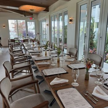 The Pier House - American Near Me - Cape May, New Jersey