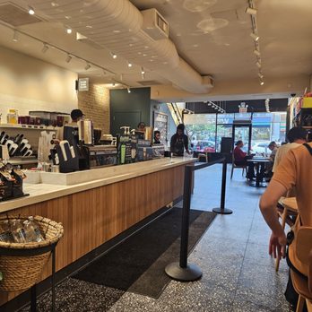 Starbucks - Inside - Coffee & Tea Near Me - Queens, New York Starbucks - Inside - Coffee & Tea Near Me - Queens, New York