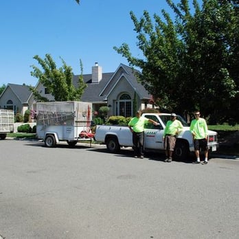 Distinctive Landscape & Maintenance - two men standing in front of a truck - Gardeners Near Me - Chico, California Distinctive Landscape & Maintenance - two men standing in front of a truck - Gardeners Near Me - Chico, California