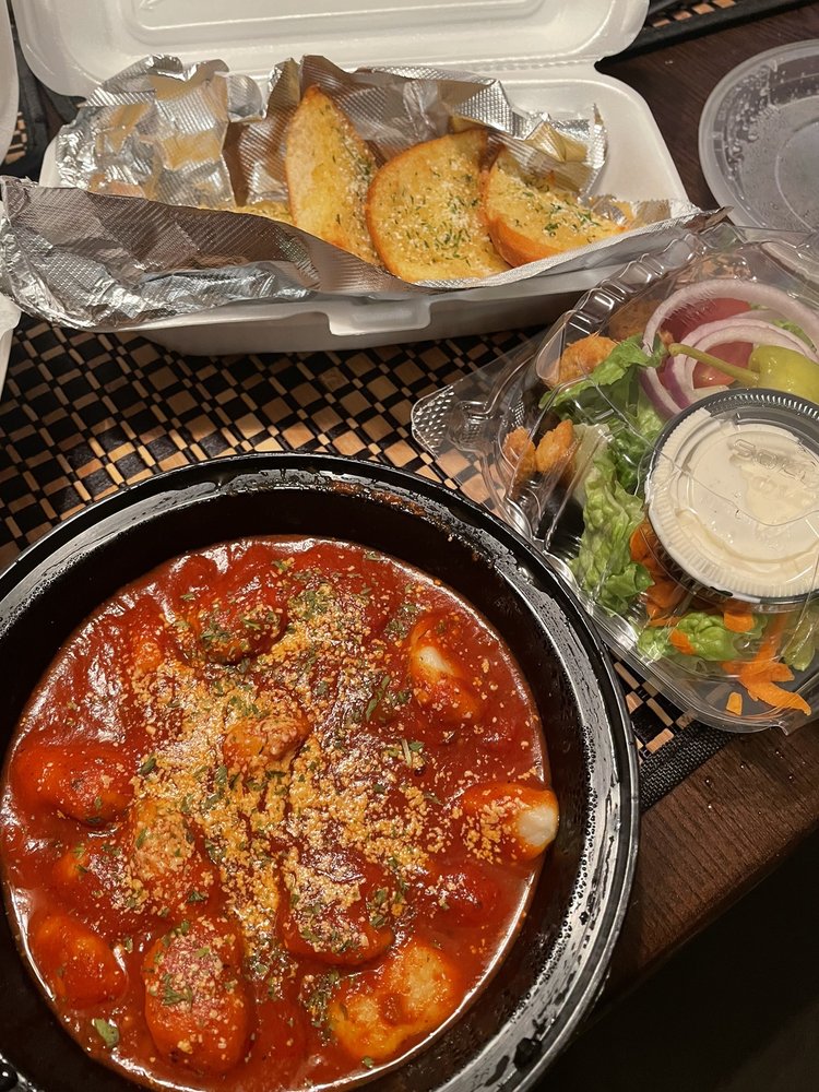 Food from Woody'S At The Legion