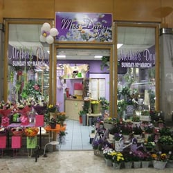Miss Daisy Florist - Flower delivery Dublin Artane