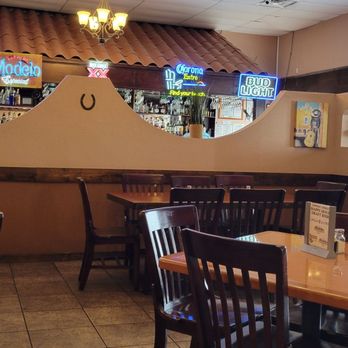 Herradura Mexican Grill - Seating area - Mexican Near Me - Houston, Texas