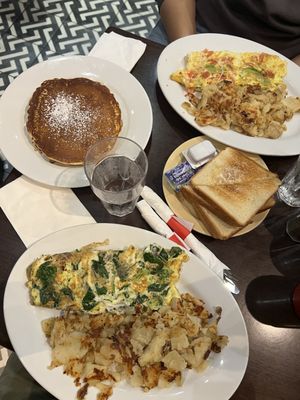 7th Ave Donuts & Diner by null