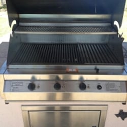 Pit Crew Grill Cleaning Service - This is what my grill looked like after pit crew cleaned it.