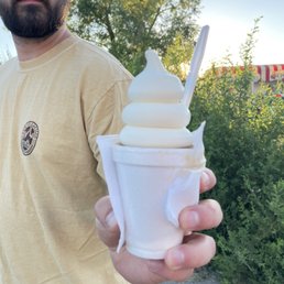 Vanilla custard with root beer ice.