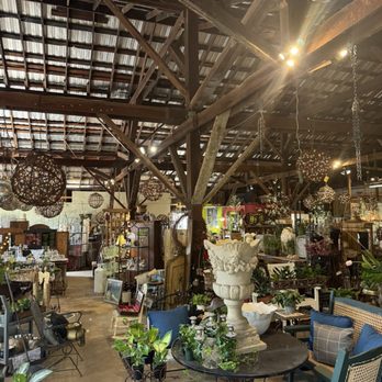 Ann’s Garden Shop - Inside - Landscaping Near Me - Albany, Georgia Ann’s Garden Shop - Inside - Landscaping Near Me - Albany, Georgia