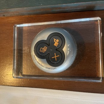 Restaurante Frade dos Mares - Remote to call the waiter/pay the bill - Vegetarian Near Me - Lisbon, 11