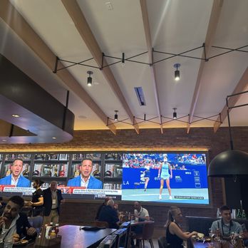 FastBreak - Sports Bars Near Me - Orlando, Florida