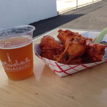 Dan and John's Wings - 10 buffalo and a cold Peak IPA - Chicken Wings Near Me - Brooklyn, New York Dan and John's Wings - 10 buffalo and a cold Peak IPA - Chicken Wings Near Me - Brooklyn, New York