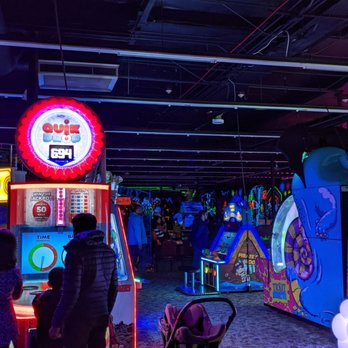 Monster Mini Golf Bellevue - Arcade - April '23 - Mini Golf Near Me - Bellevue, Washington
