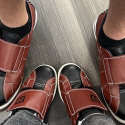 MVP Lanes - Nice new shoes!