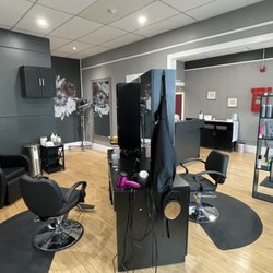 Salon 2-12