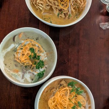 Oliang - Panang curry, green curry and khao soi noodles - Coffee & Tea Near Me - Chicago, Illinois Oliang - Panang curry, green curry and khao soi noodles - Coffee & Tea Near Me - Chicago, Illinois