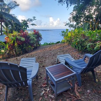 Luana Spa Retreat - Outdoor seating and BBQ - Massage Near Me - Hana, Hawaii Luana Spa Retreat - Outdoor seating and BBQ - Massage Near Me - Hana, Hawaii