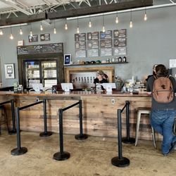 Widowmaker Brewing - The bar area