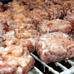 Bosa Donuts