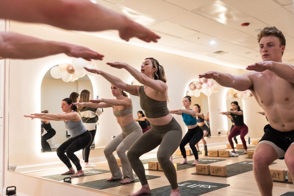 Flex Yoga Buffalo Logo