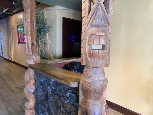 Luau Lounge by null