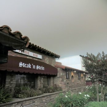 Clearman's Steak 'N Stein - It was a dark and smoky night - Steakhouses Near Me - Pico Rivera, California