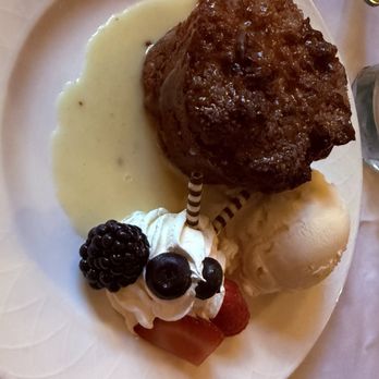 Mission Inn Restaurant - Bread pudding - Breakfast & Brunch Near Me - Riverside, California
