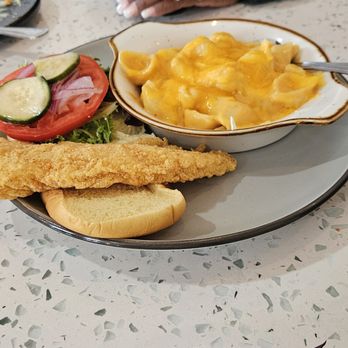The Boathouse - Seafood Near Me - Saint Johns, Florida