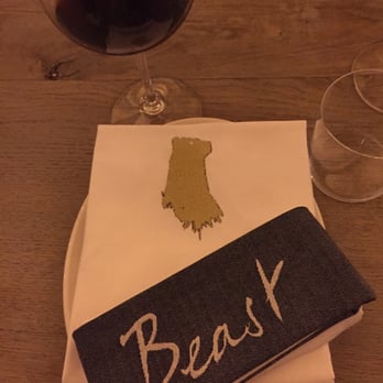 Beast - Place setting - Seafood Near Me - London, XGL Beast - Place setting - Seafood Near Me - London, XGL