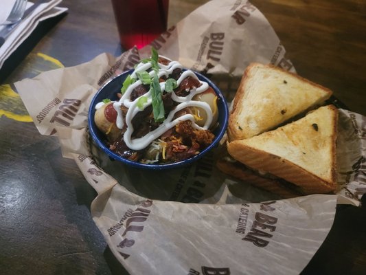 Bull and Bear Roadhouse by null