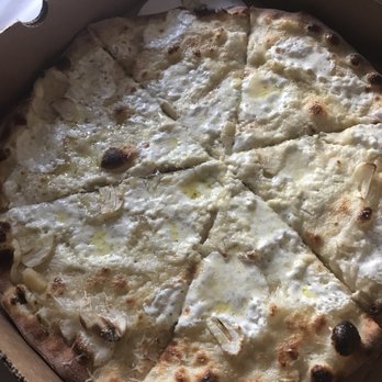 Beebe's - White pizza - Pizza Near Me - Long Island City, New York