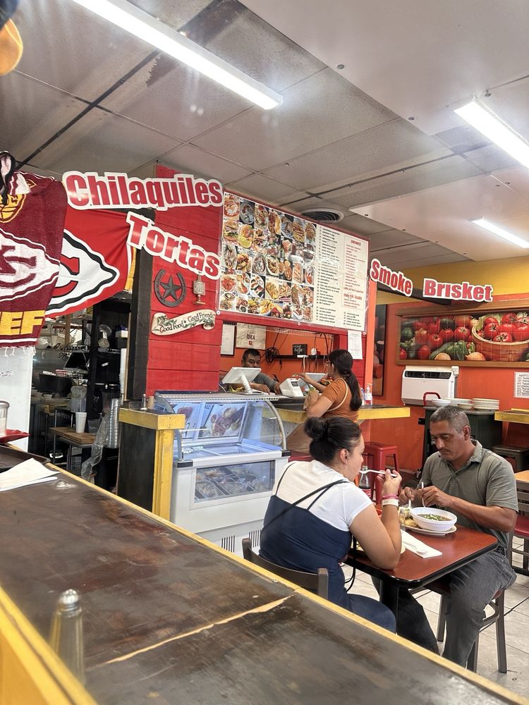 GG's Birria Barbacoa Cafe
